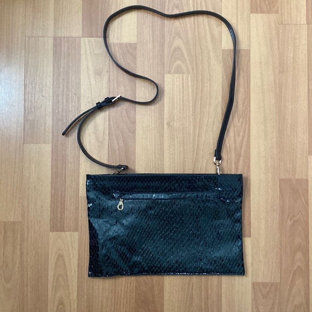 Vintage Frenchy of Calif Black Patent Leather Snake Print Crossbody Bag Clutch